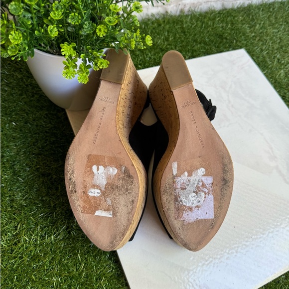 VERONICA BEAR
Dali Sand Suede Peep-Toe Wedge Platform Sandals size 6.5 - Picture 16 of 16